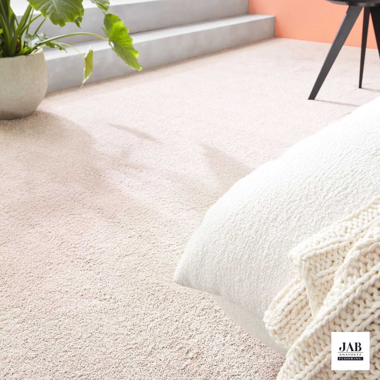 Diese Bild Zeigt einen Teppich aus der Select Kollektion von JAB Anstoetz