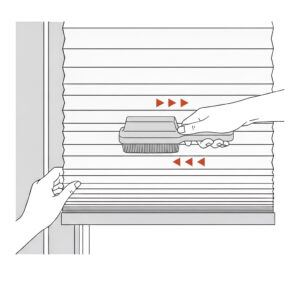 Eine schematische Zeichnung zeigt die Trockenreinigung eines Plissees. Eine Hand führt eine weiche Bürste in horizontalen Bewegungen über den Stoff, während die andere Hand das Plissee am unteren Rand stabilisiert. Rote Pfeile verdeutlichen die Bürstrichtung.